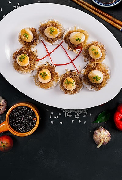 Scallops with garlic sauce